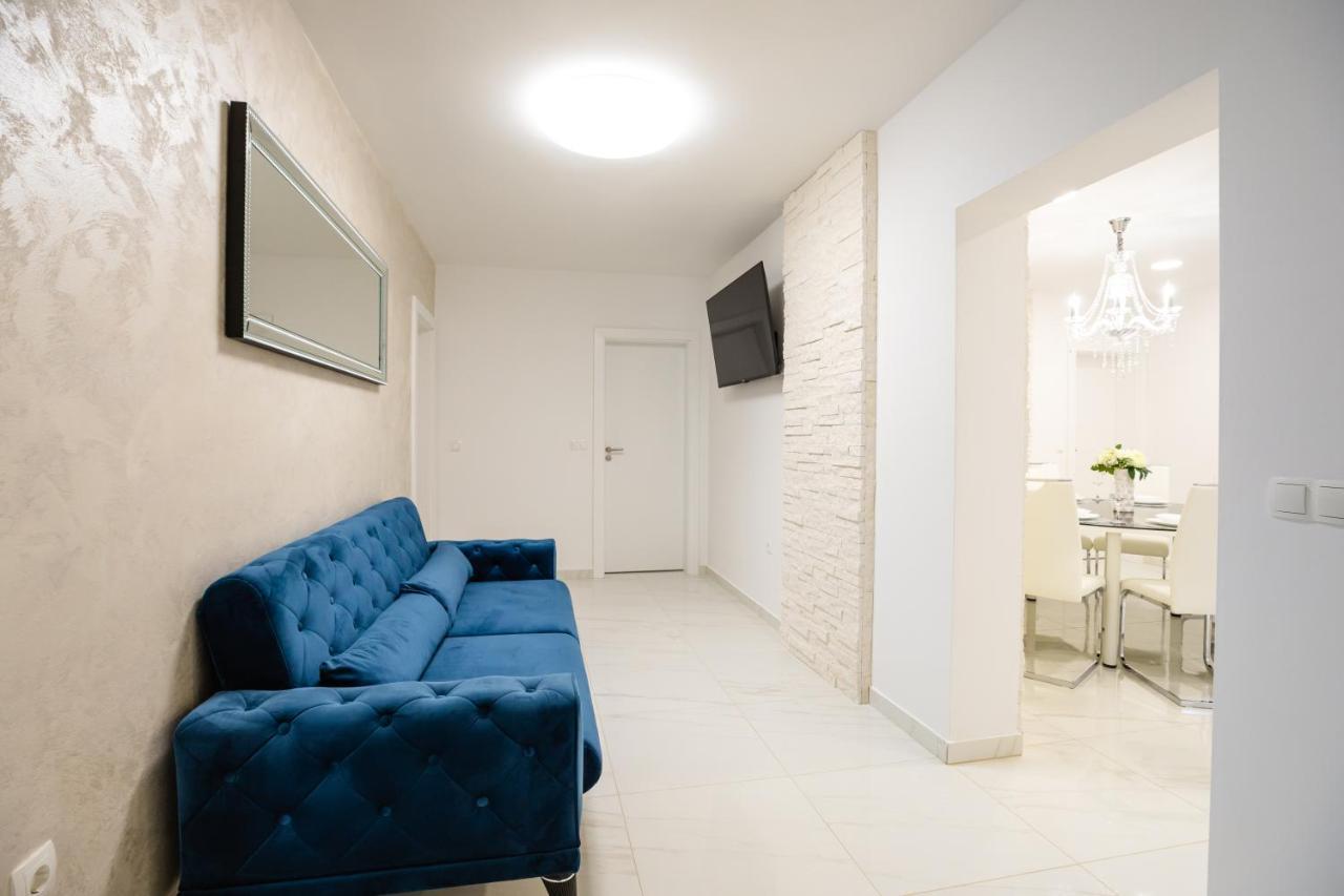 Apartman Laura Vir Exterior photo