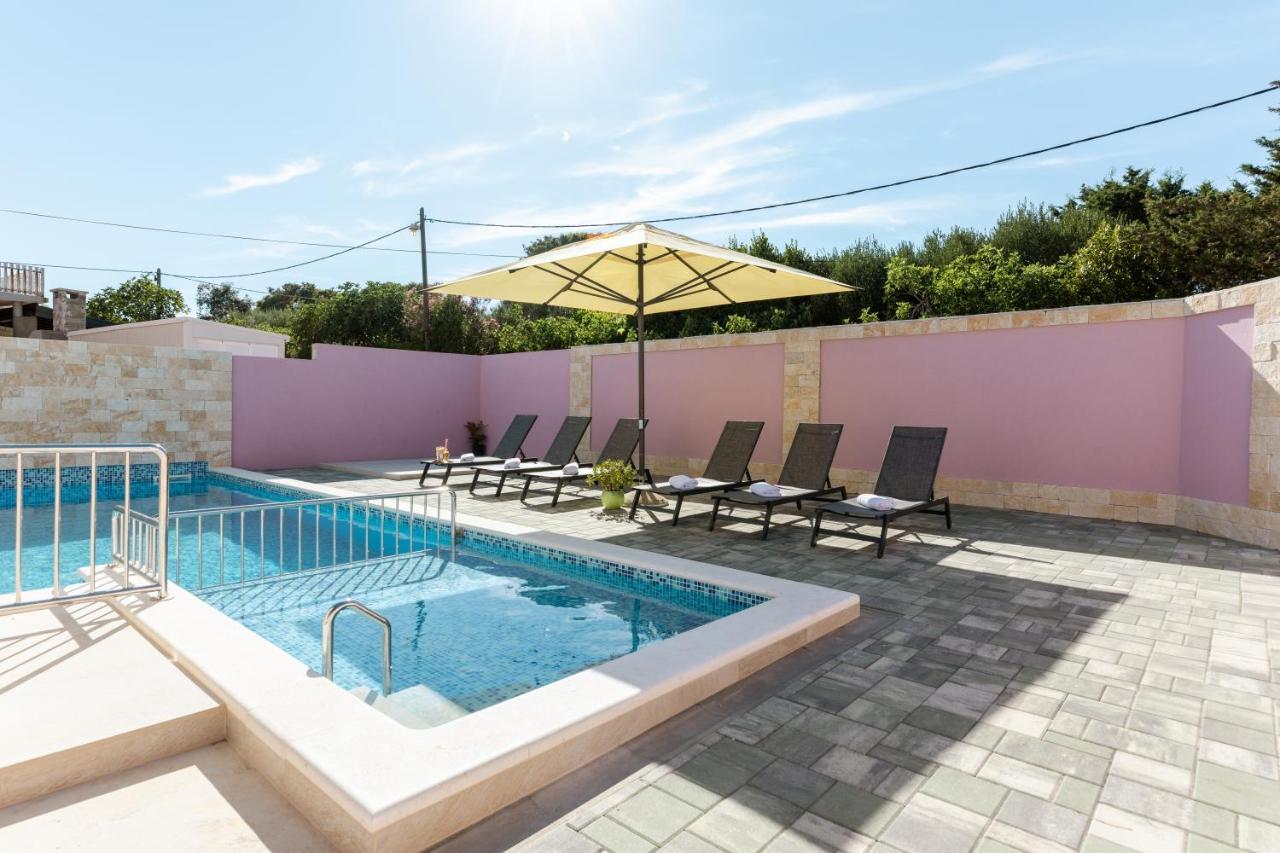 Apartman Laura Vir Exterior photo